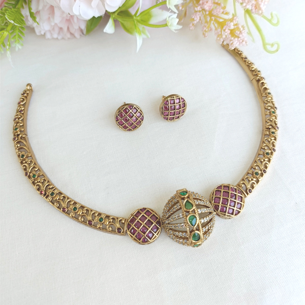Hasli Neckset Multi 1