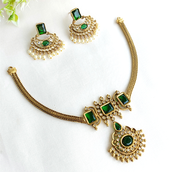 Kemp Attigai Green