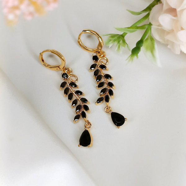 Black Leaf Hoop Earrings